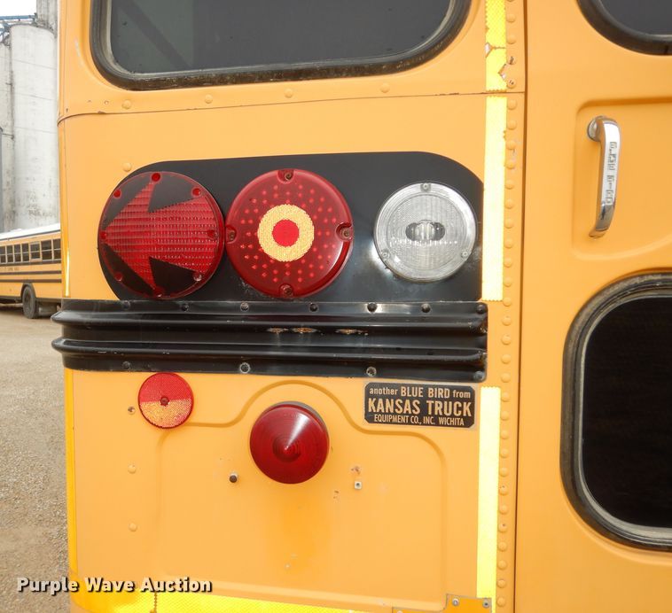 image for item DK7727 2001 Blue Bird TC2000  school bus
