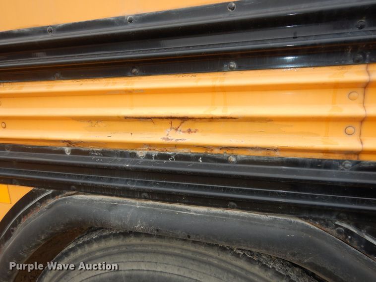 image for item DK7727 2001 Blue Bird TC2000  school bus