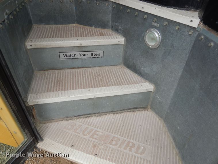 image for item DK7727 2001 Blue Bird TC2000  school bus