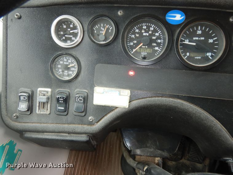 image for item DK7727 2001 Blue Bird TC2000  school bus