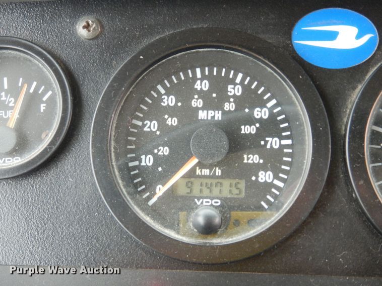 image for item DK7727 2001 Blue Bird TC2000  school bus