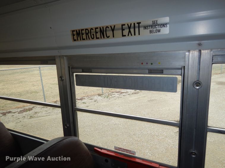 image for item DK7727 2001 Blue Bird TC2000  school bus