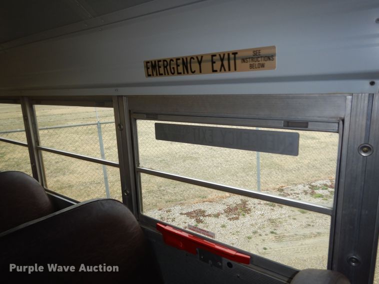 image for item DK7727 2001 Blue Bird TC2000  school bus