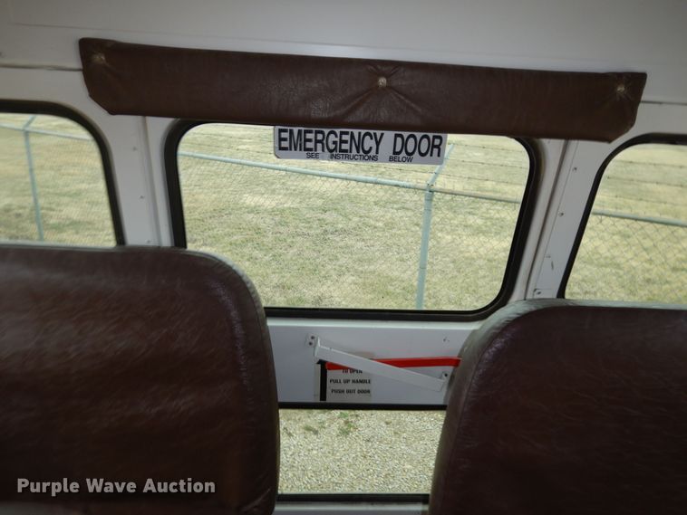 image for item DK7727 2001 Blue Bird TC2000  school bus