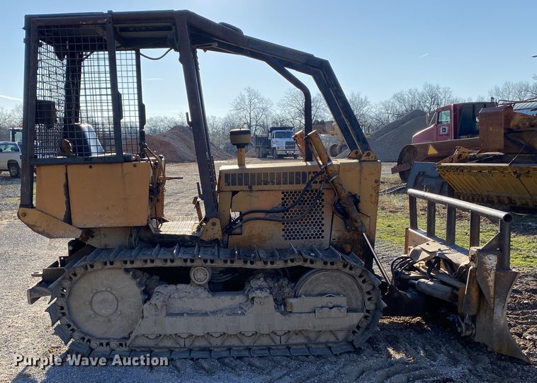 image for item DL7075 1978 Case 450  dozer