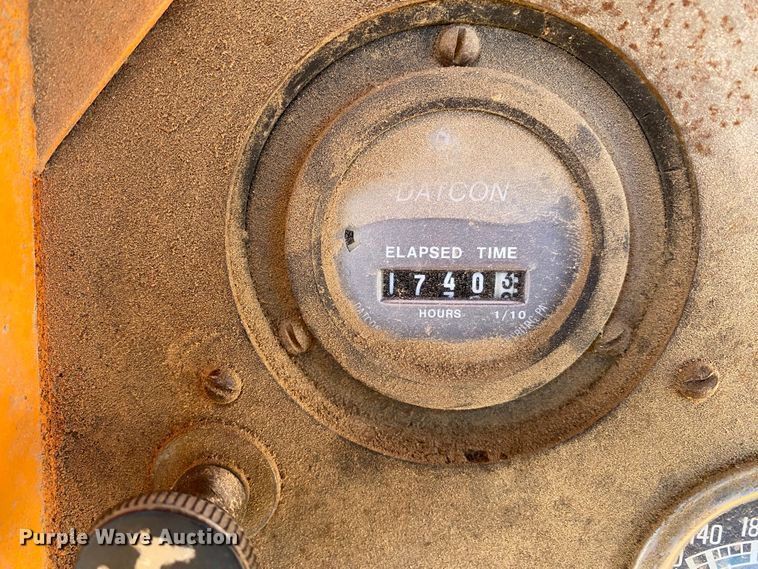 image for item DL7075 1978 Case 450  dozer