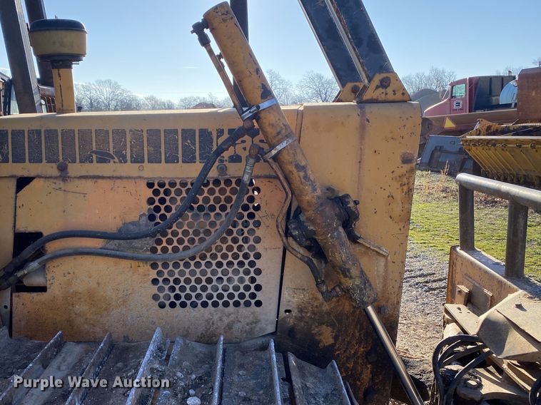 image for item DL7075 1978 Case 450  dozer