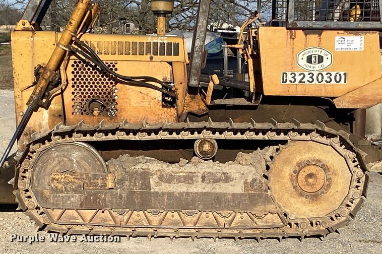 image for item DL7075 1978 Case 450  dozer