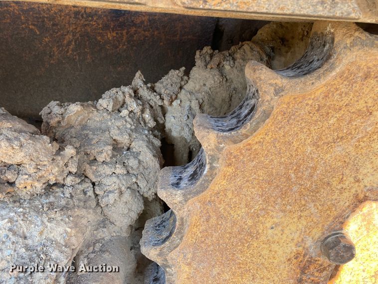 image for item DL7075 1978 Case 450  dozer