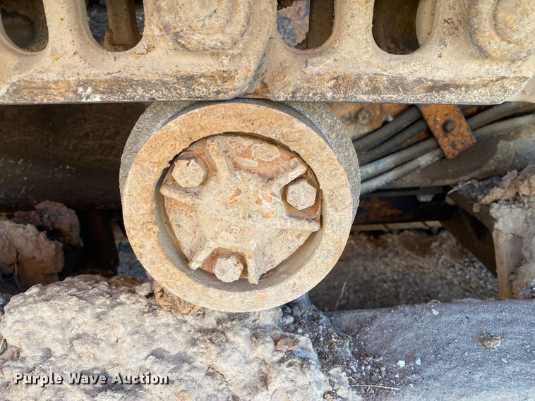 image for item DL7075 1978 Case 450  dozer