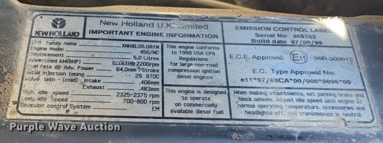 image for item DL7076 1999 New Holland 555E  backhoe