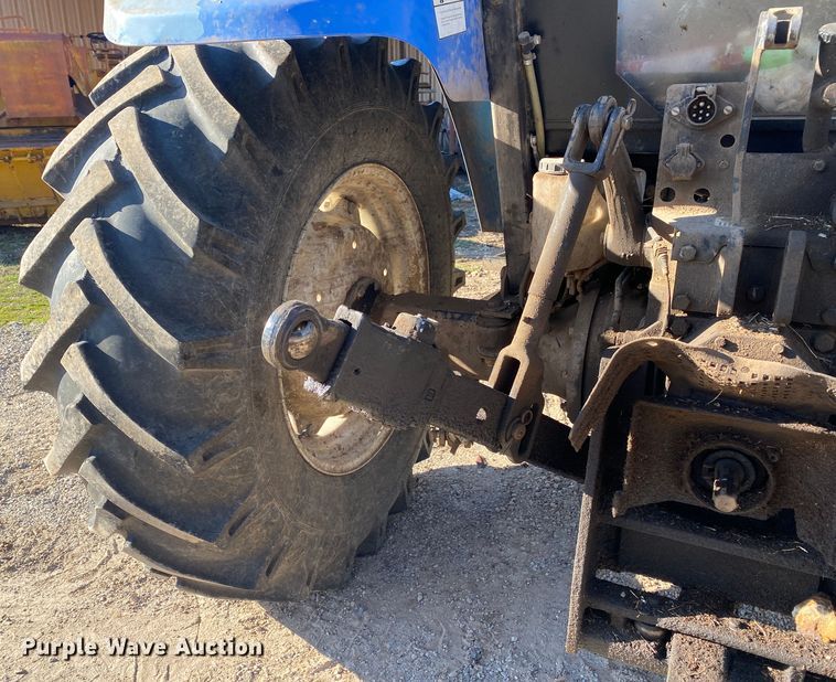 image for item DL7077 2006 New Holland TL100A  tractor