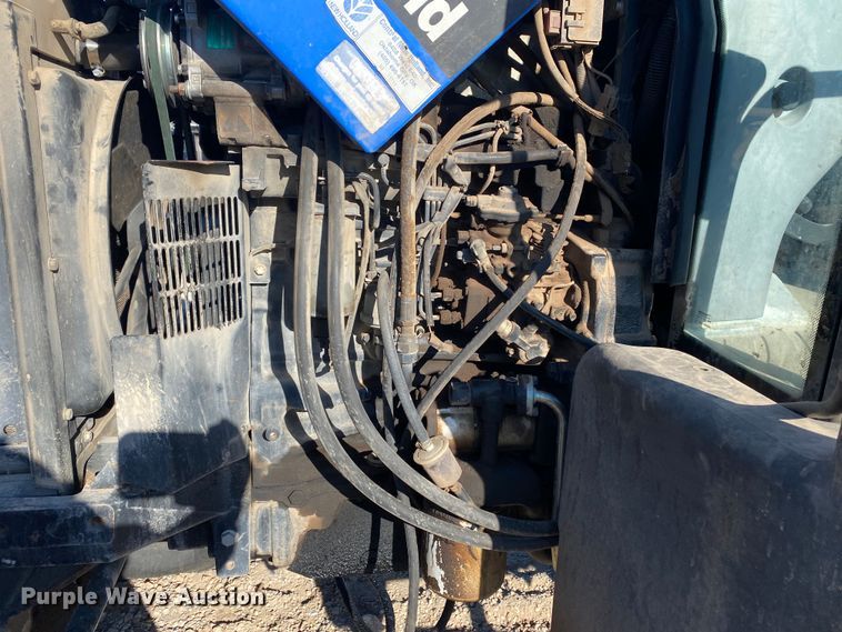 image for item DL7077 2006 New Holland TL100A  tractor