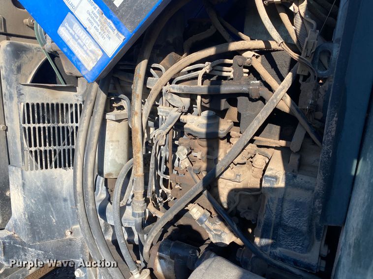 image for item DL7077 2006 New Holland TL100A  tractor