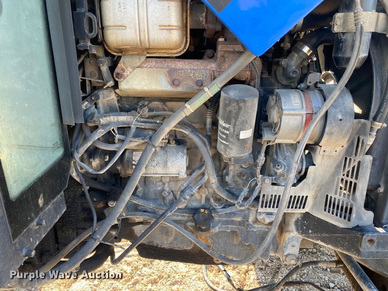image for item DL7077 2006 New Holland TL100A  tractor