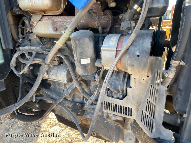 image for item DL7077 2006 New Holland TL100A  tractor