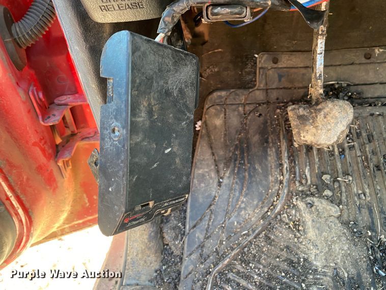 image for item DL7078 2002 Dodge Ram 3500  flatbed pickup truck