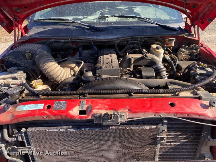 image for item DL7078 2002 Dodge Ram 3500  flatbed pickup truck