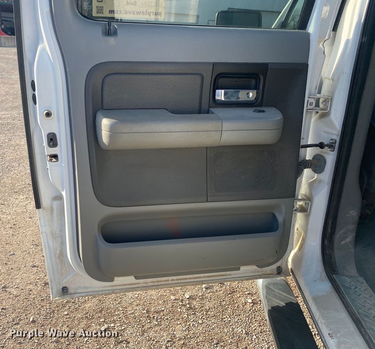 image for item DL7109 2007 Ford F150  SuperCrew pickup truck