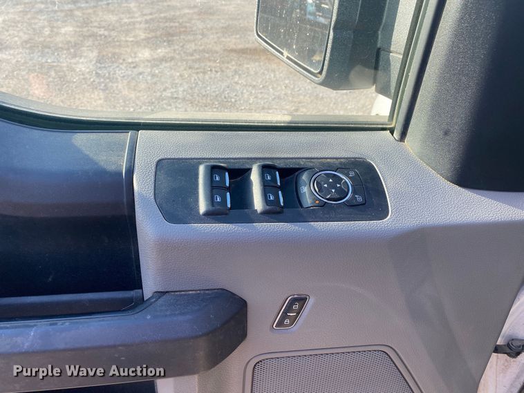 image for item DL7110 2018 Ford F150  SuperCab pickup truck