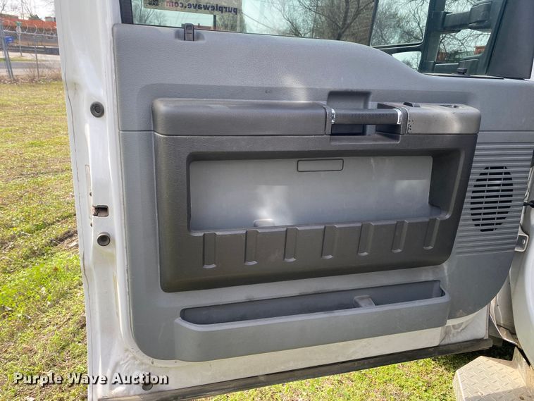 image for item DL7111 2012 Ford F450 Super Duty  ambulance