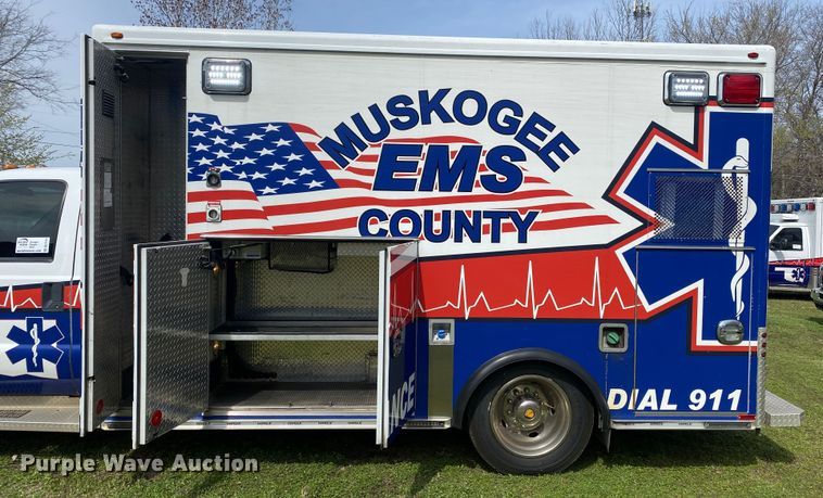 image for item DL7111 2012 Ford F450 Super Duty  ambulance