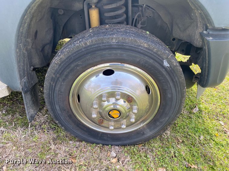 image for item DL7111 2012 Ford F450 Super Duty  ambulance