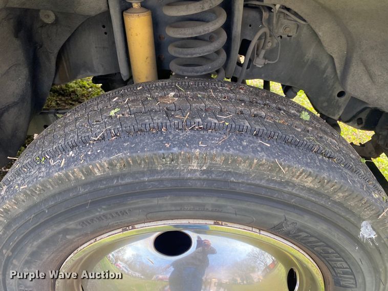 image for item DL7111 2012 Ford F450 Super Duty  ambulance