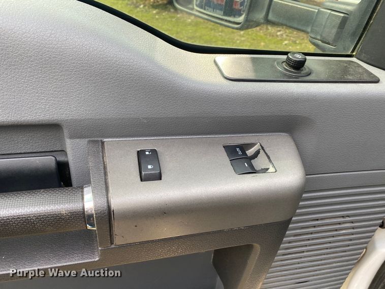 image for item DL7112 2012 Ford F450 Super Duty  ambulance