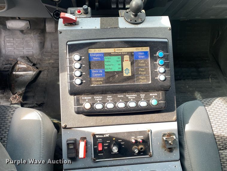 image for item DL7112 2012 Ford F450 Super Duty  ambulance