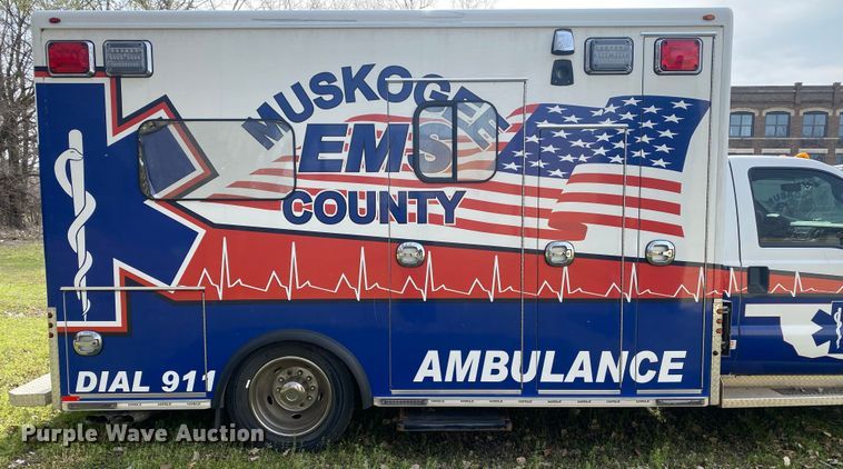 image for item DL7112 2012 Ford F450 Super Duty  ambulance