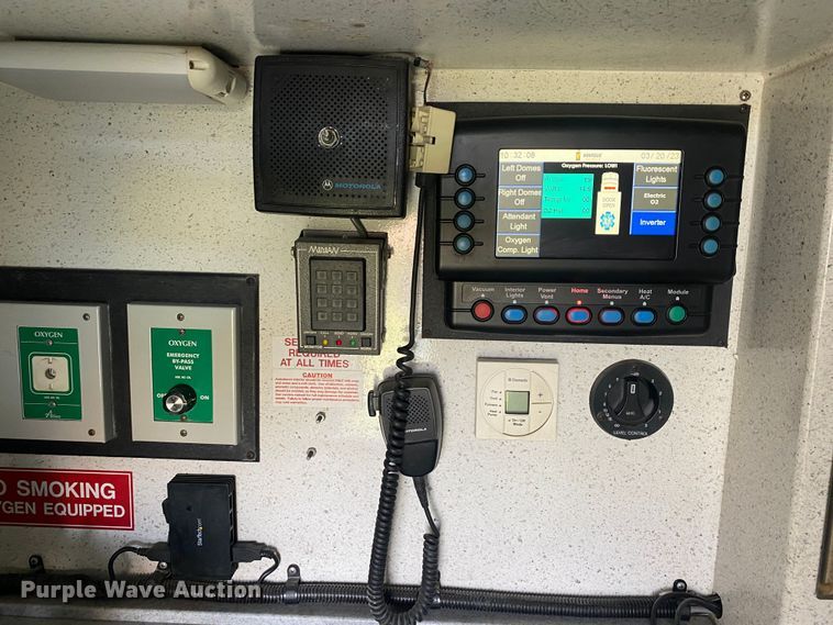 image for item DL7112 2012 Ford F450 Super Duty  ambulance