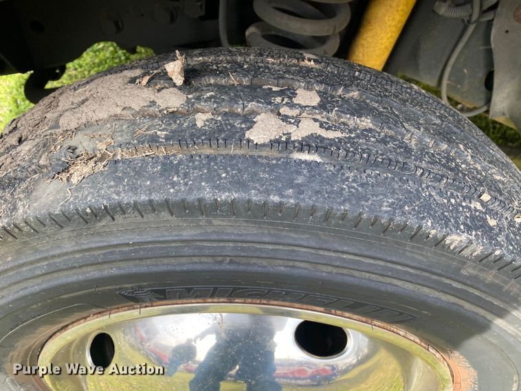 image for item DL7112 2012 Ford F450 Super Duty  ambulance