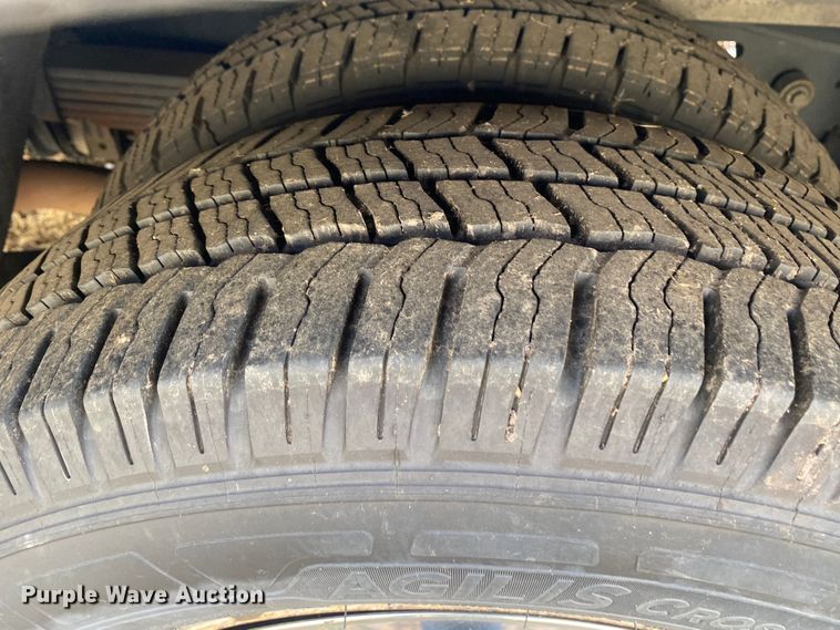 image for item DL7113 2016 Ford E450 Super Duty  ambulance