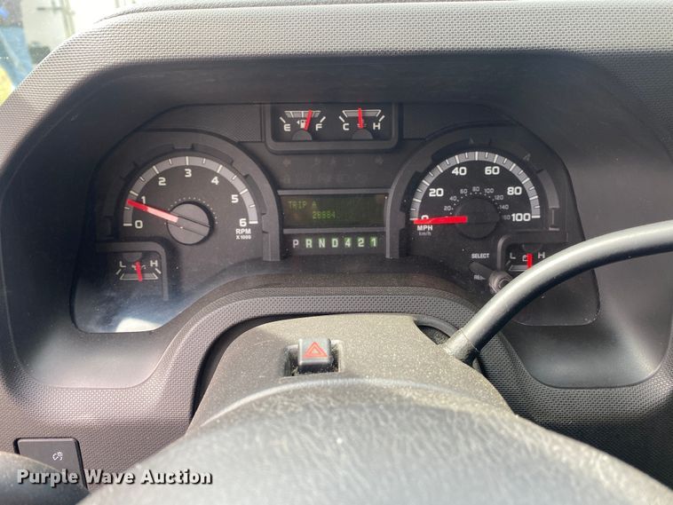 image for item DL7114 2017 Ford E450 Super Duty  ambulance