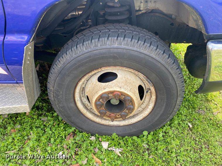 image for item DL7114 2017 Ford E450 Super Duty  ambulance