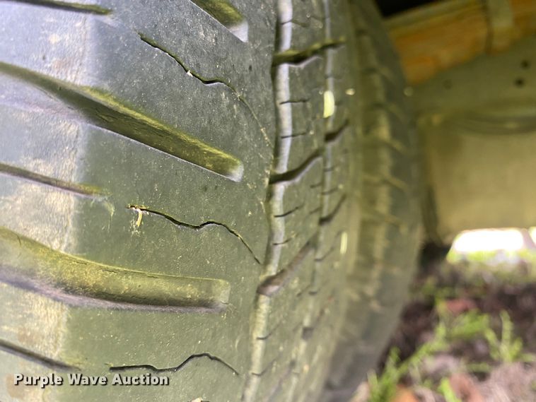 image for item DL7114 2017 Ford E450 Super Duty  ambulance