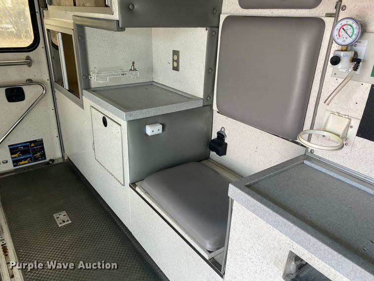 image for item DL7115 2017 Ford E450 Super Duty  ambulance