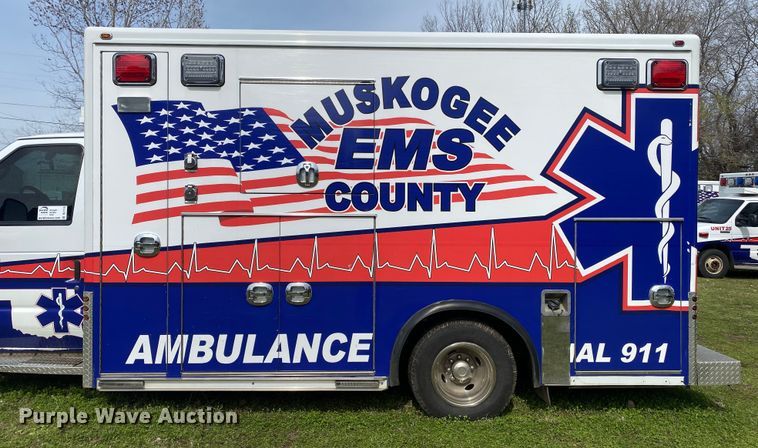 image for item DL7115 2017 Ford E450 Super Duty  ambulance