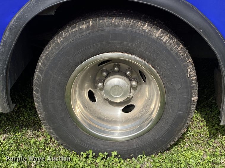 image for item DL7115 2017 Ford E450 Super Duty  ambulance