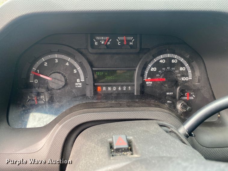 image for item DL7116 2017 Ford E450 Super Duty  ambulance