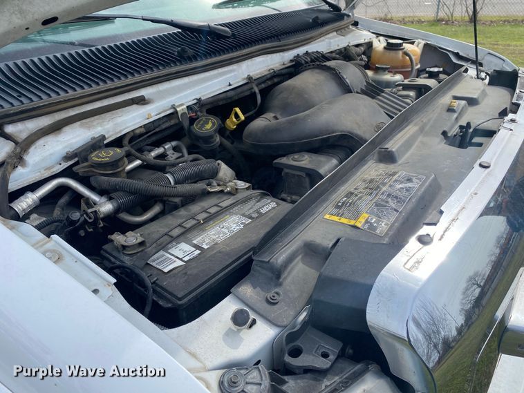 image for item DL7116 2017 Ford E450 Super Duty  ambulance