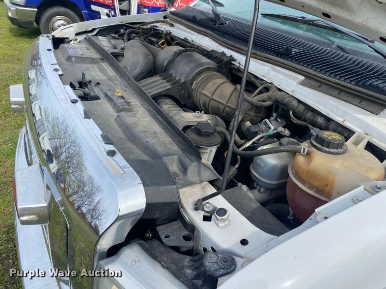 image for item DL7116 2017 Ford E450 Super Duty  ambulance