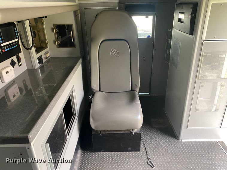 image for item DL7117 2017 Ford E450 Super Duty  ambulance