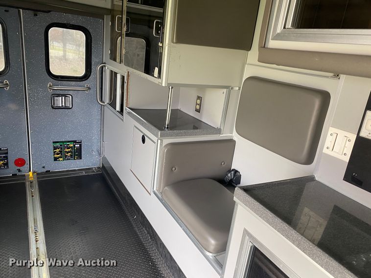 image for item DL7117 2017 Ford E450 Super Duty  ambulance