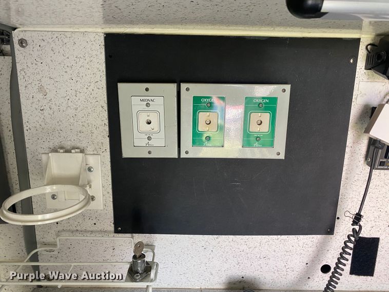 image for item DL7118 2017 Ford E450 Super Duty  ambulance