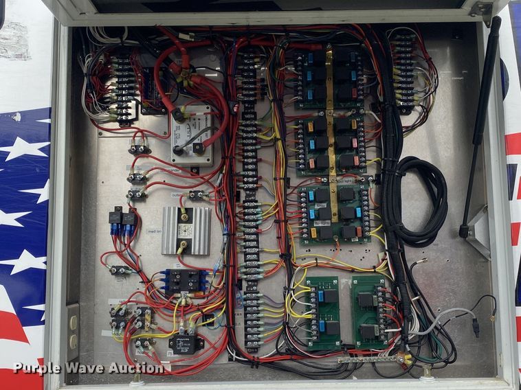 image for item DL7118 2017 Ford E450 Super Duty  ambulance