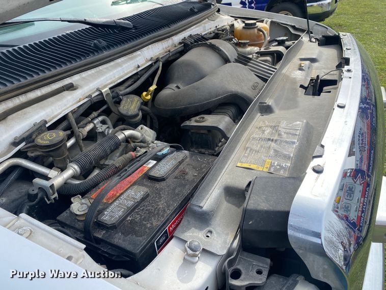 image for item DL7119 2015 Ford E450 Super Duty  ambulance