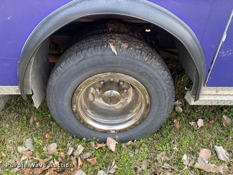 image for item DL7119 2015 Ford E450 Super Duty  ambulance