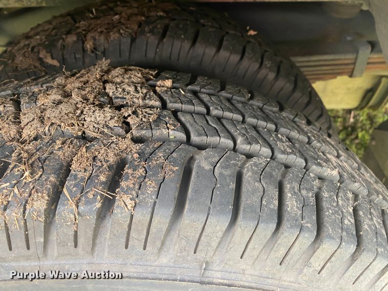 image for item DL7119 2015 Ford E450 Super Duty  ambulance